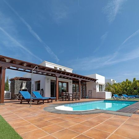Villa Alegria Playa Blanca  Exteriör bild