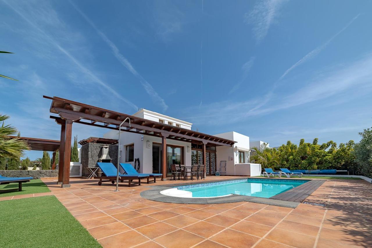 Villa Alegria Playa Blanca  Exteriör bild